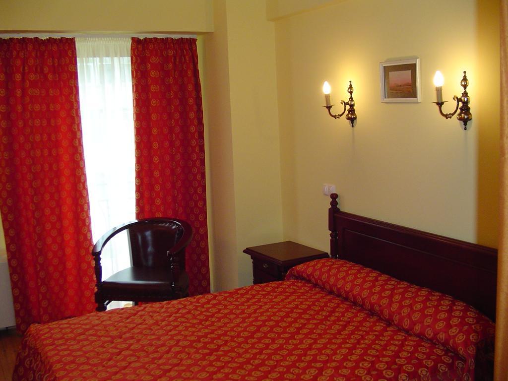 Hotel Europa Ploiesti Exterior photo
